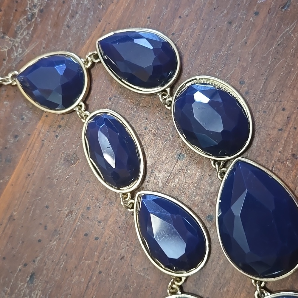 Vintage Y2k Gold and Blue Gem Statement Necklace💫 - Picture 3 of 5